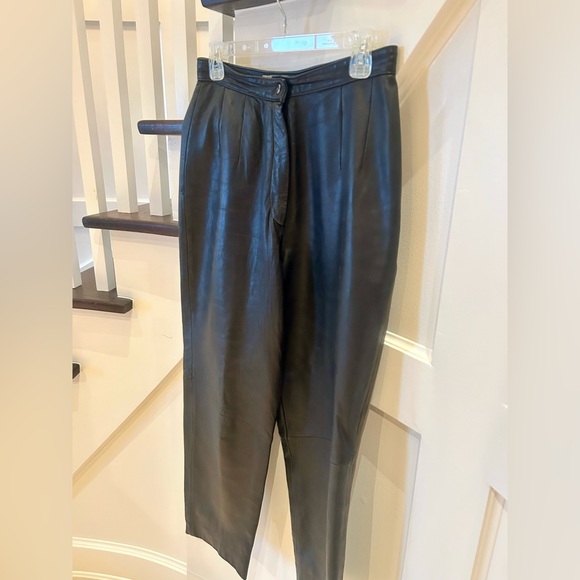 Lord & Taylor Lambskin Leather High-Waisted Pants Size 10 - Picture 5 of 9